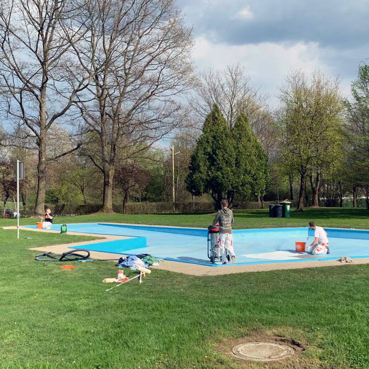 Malermeister aus St. Veit saniert Pool